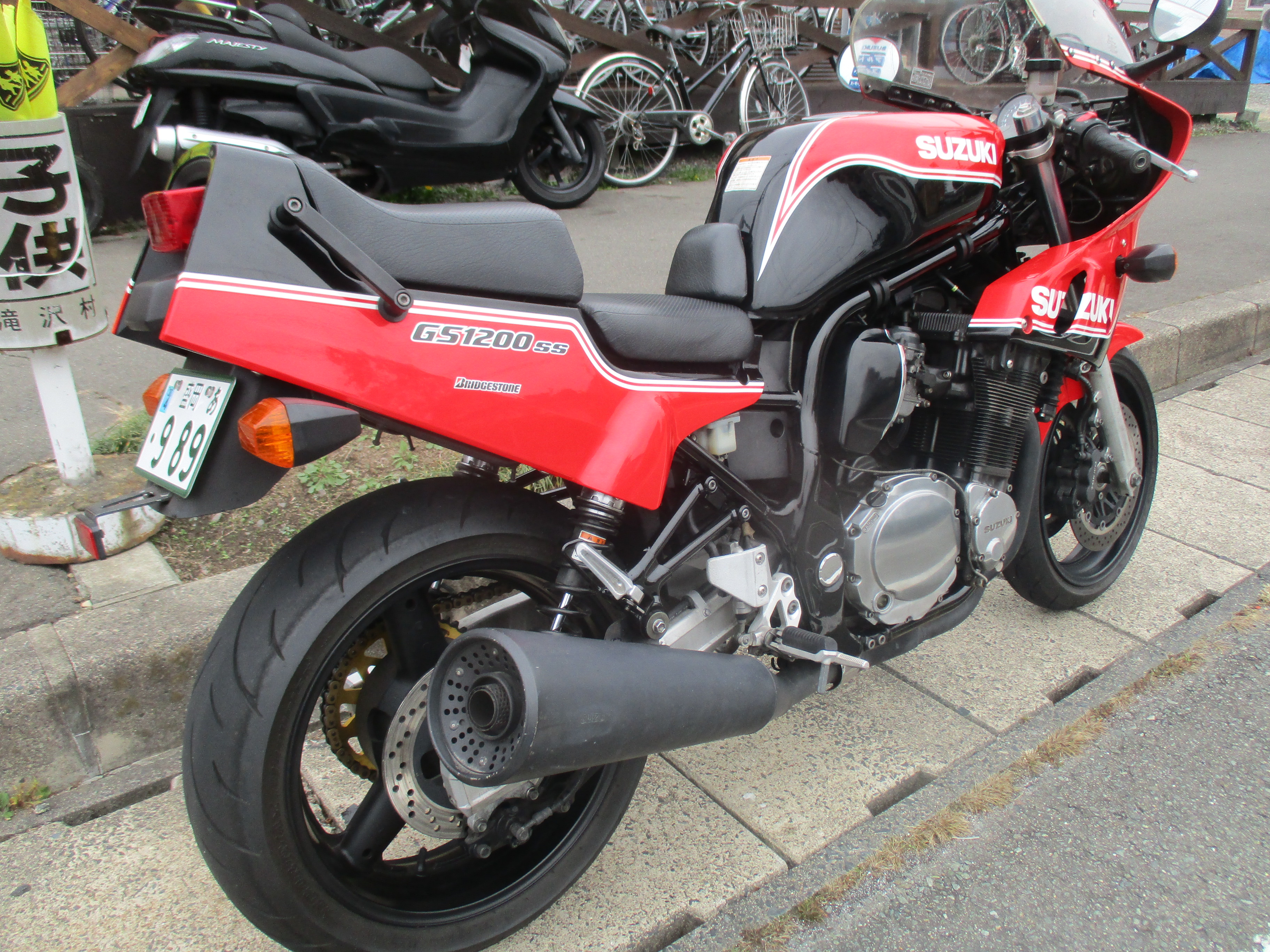 ☆希少品☆ヨシムラ★モナカマフラー☆スズキGS1200SS専用★オマケ付き！！ マフラー 業界最安値